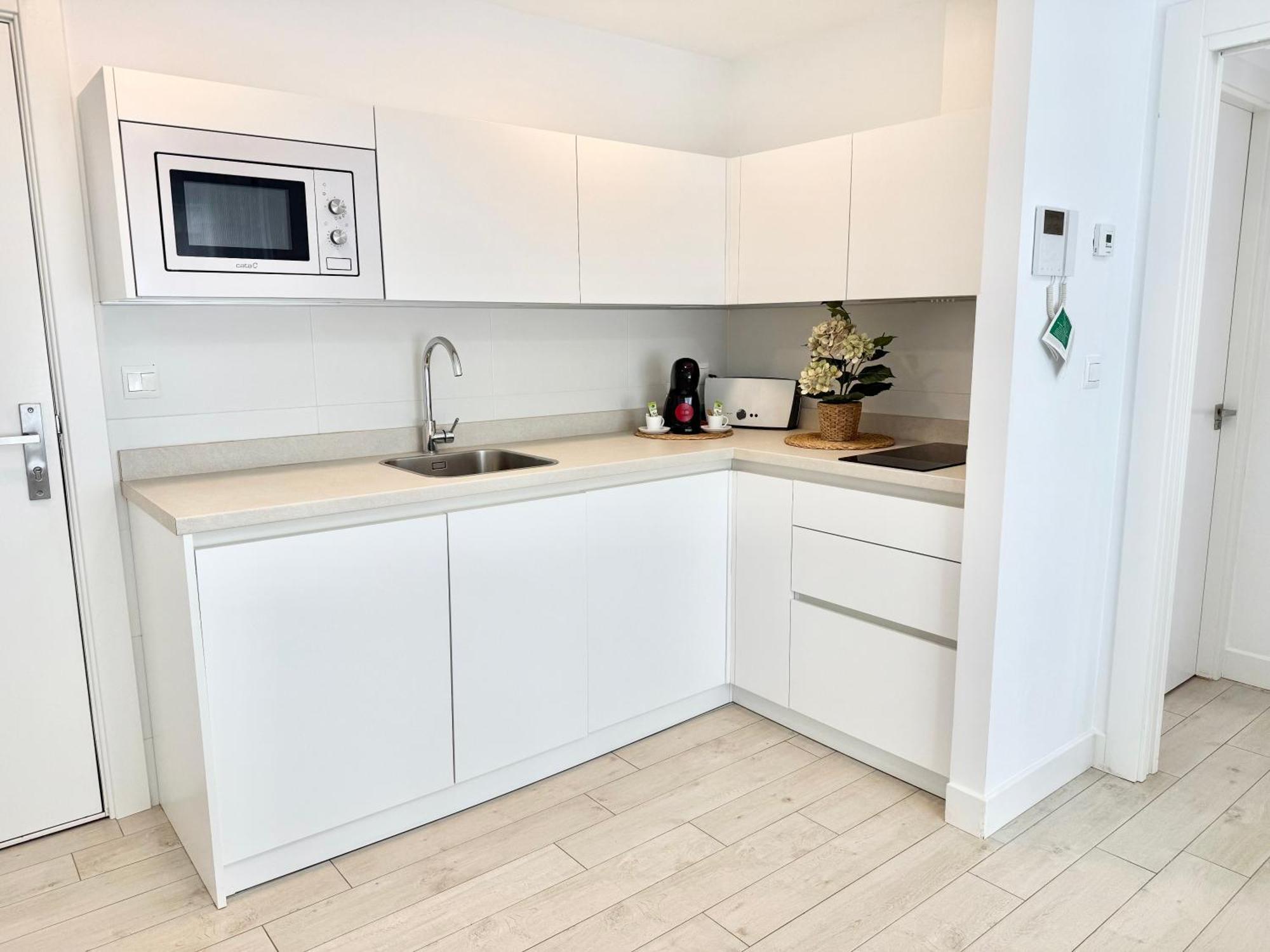 Castro Holidays - Apto B Nuevo Centrico Con Garaje Gratis Castro Urdiales Extérieur photo